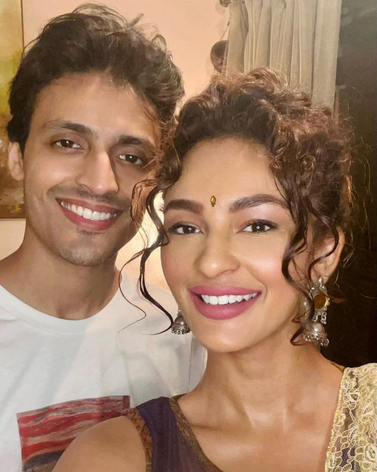 Seerat Kapoor has an adorable wish for her dear brothers and says, 'Happy Rakshabandhan my mushtandas